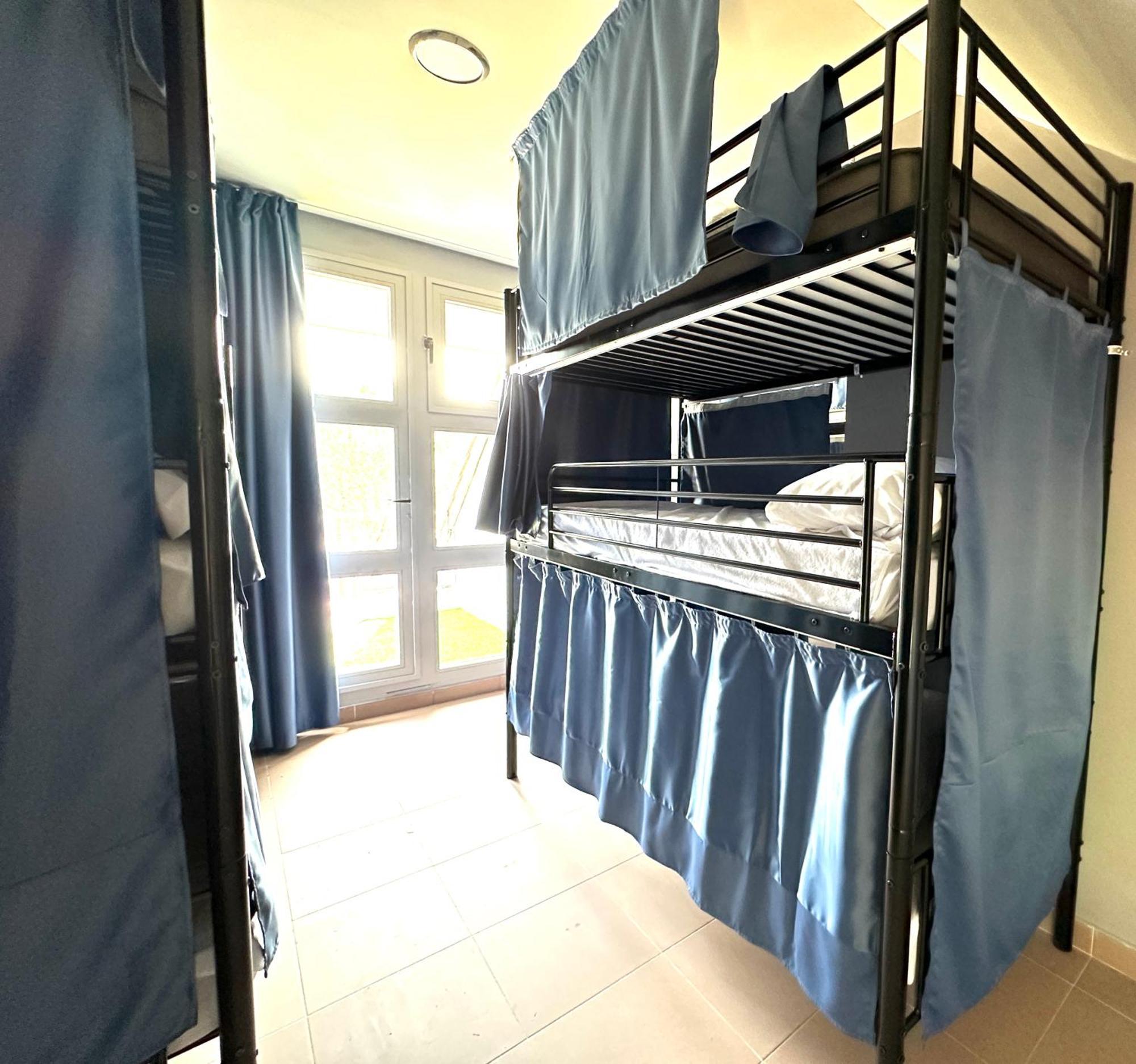 Hostal Myd Pantano Pelayos de la Presa Esterno foto